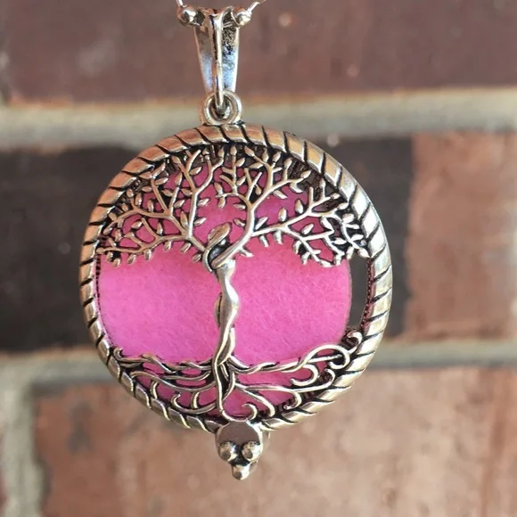 🌈 Scented Tree Of Life Woman Aroma Necklace NWOT Silver And Pink - Picture 5 of 5